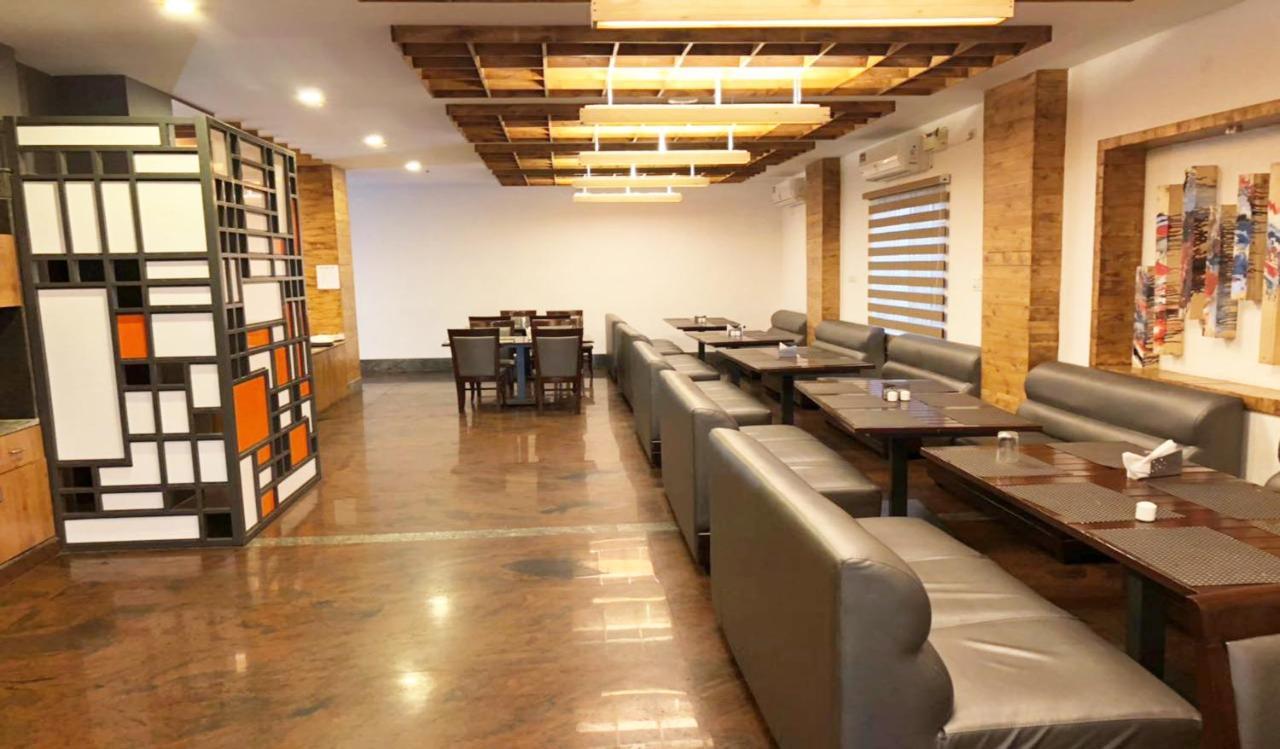 Coastal King Hotel Bangalore Bagian luar foto